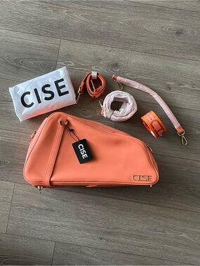 NWT CISE Corally Orange Taxi Tote Bag with Interchangeable Straps $185 Retail